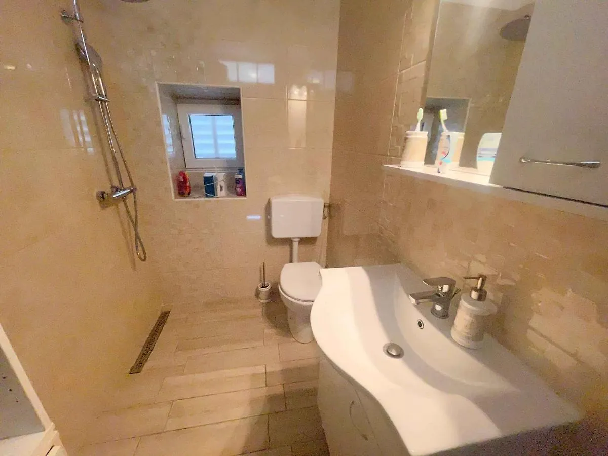 Apartment In Dramalj 42058 Croatia